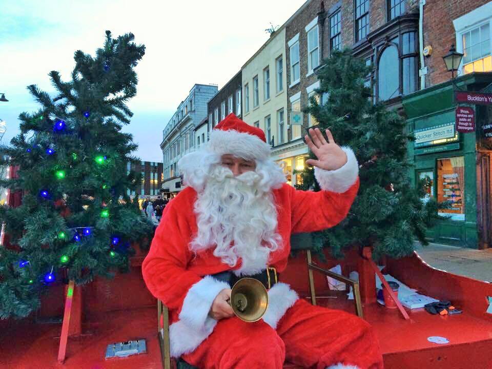 Darlington Christmas Parade 2022 Santa Claus Is Coming... To Your Darlington Street | Darlington And  Stockton Times